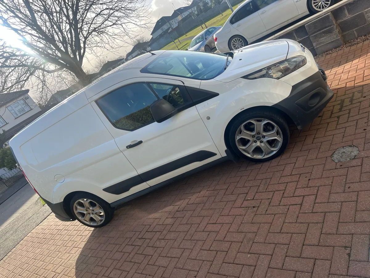 Ford Transit Connect - Image 1