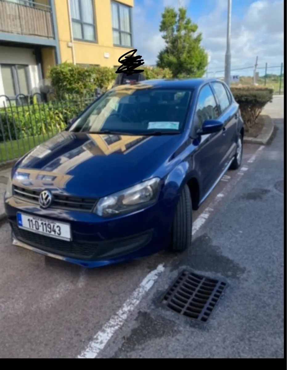 Navy 1.2 Volkswagen Polo - Image 1