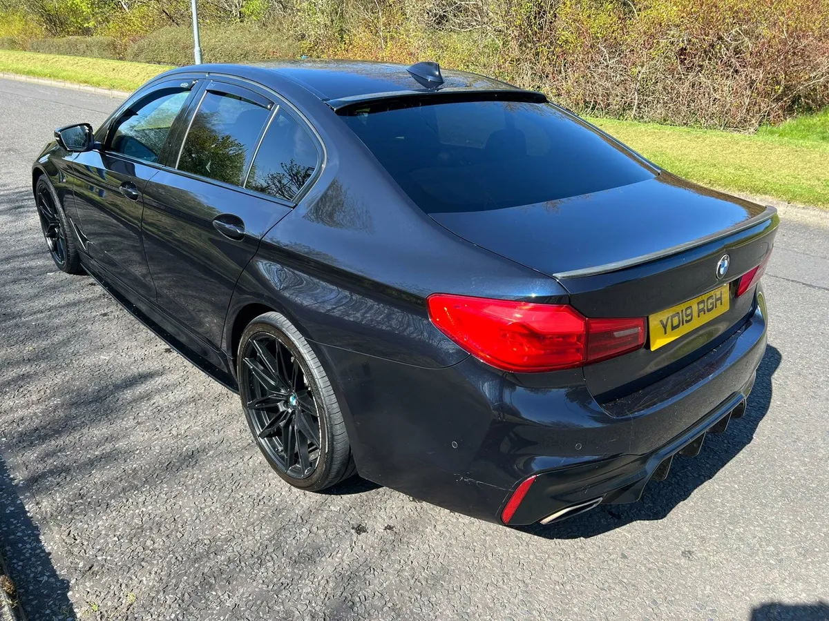 2019 BMW 530d M-sport Auto £14,950 - Image 3