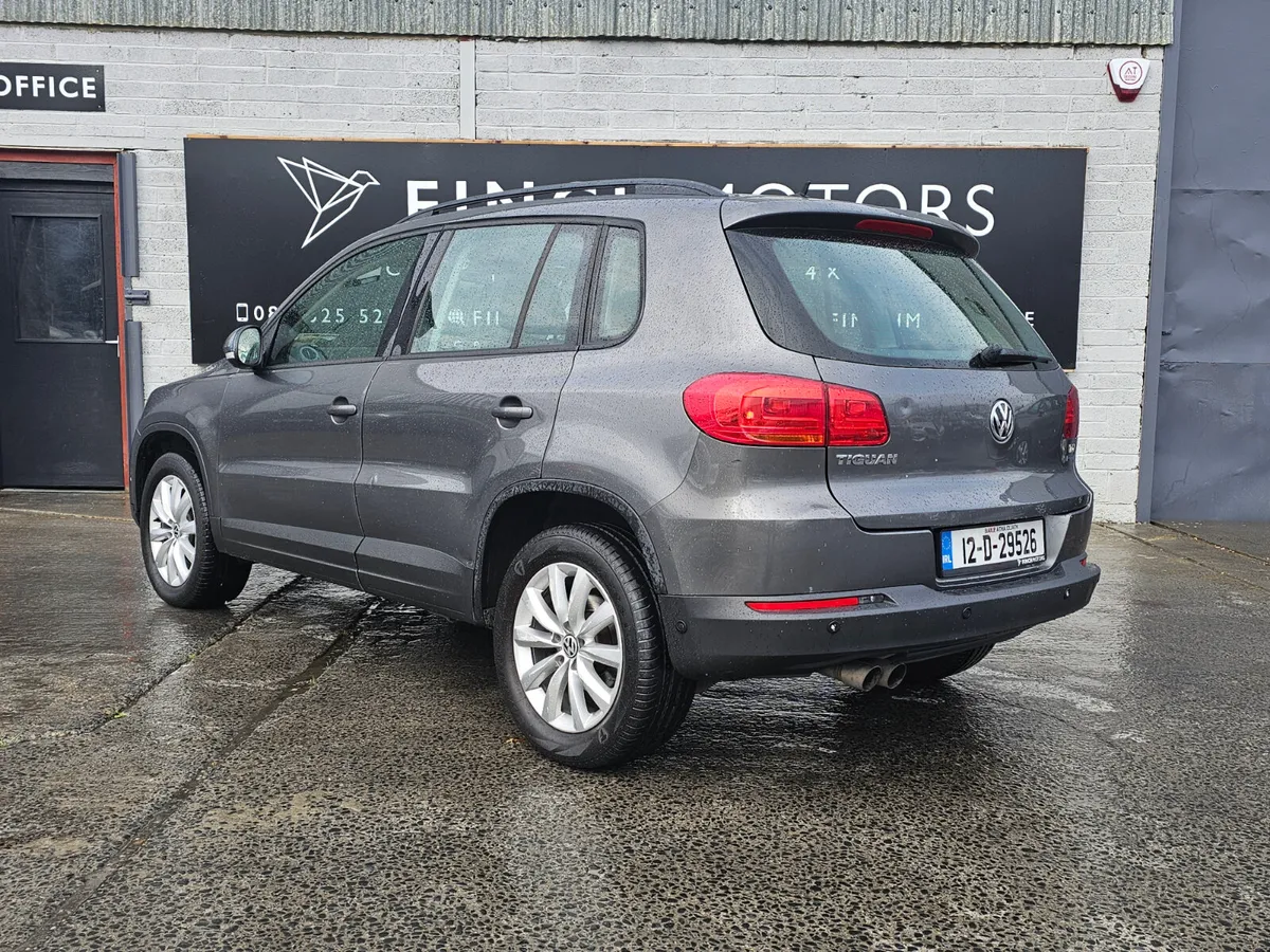 Volkswagen Tiguan 2012 - Image 3