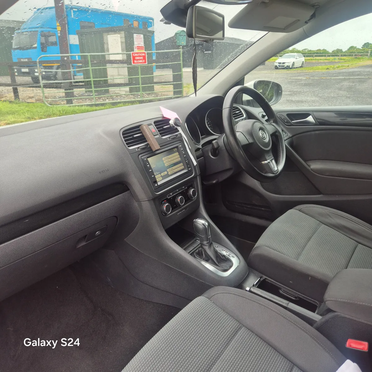 Volkswagen Golf 1.2 tsi Automatic dsg - Image 4