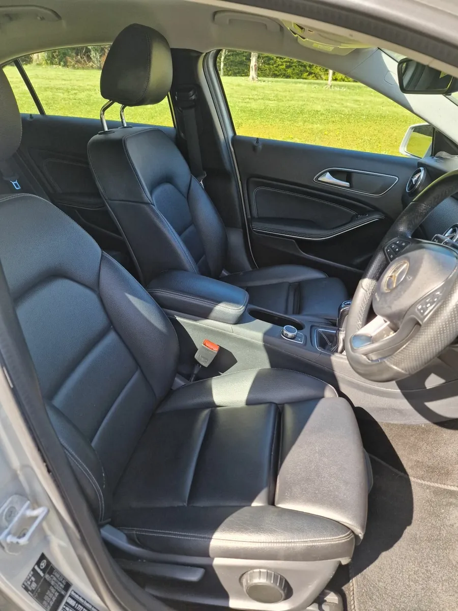 Mercedes-Benz A-Class 2018 - Image 4