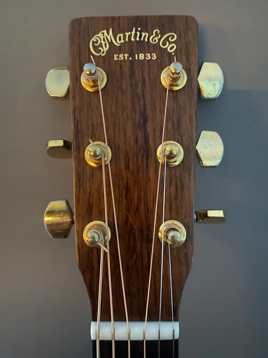 Martin Acoustic Guitar 1997 Special Edition - Image 4