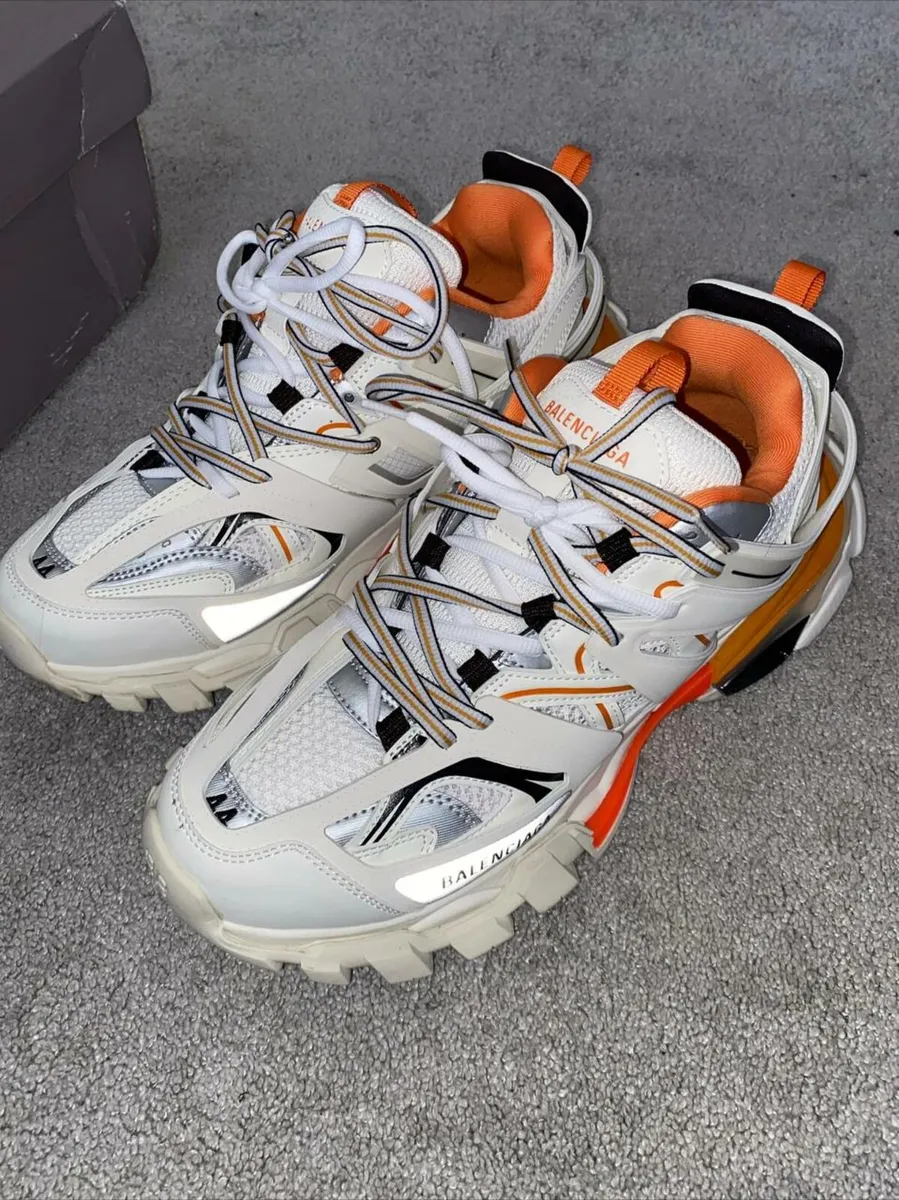 Shoes - Image 4