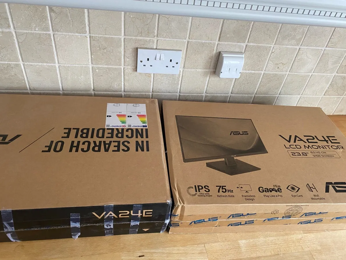 Brand new ASUS monitors - Image 1