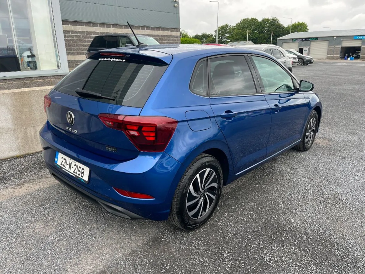 Volkswagen Polo Life 1.0 TSI 95hp D7F 5DR Auto qu - Image 3