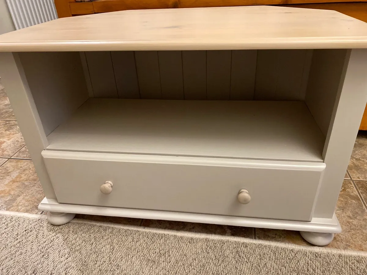 Tv  stand - Image 2