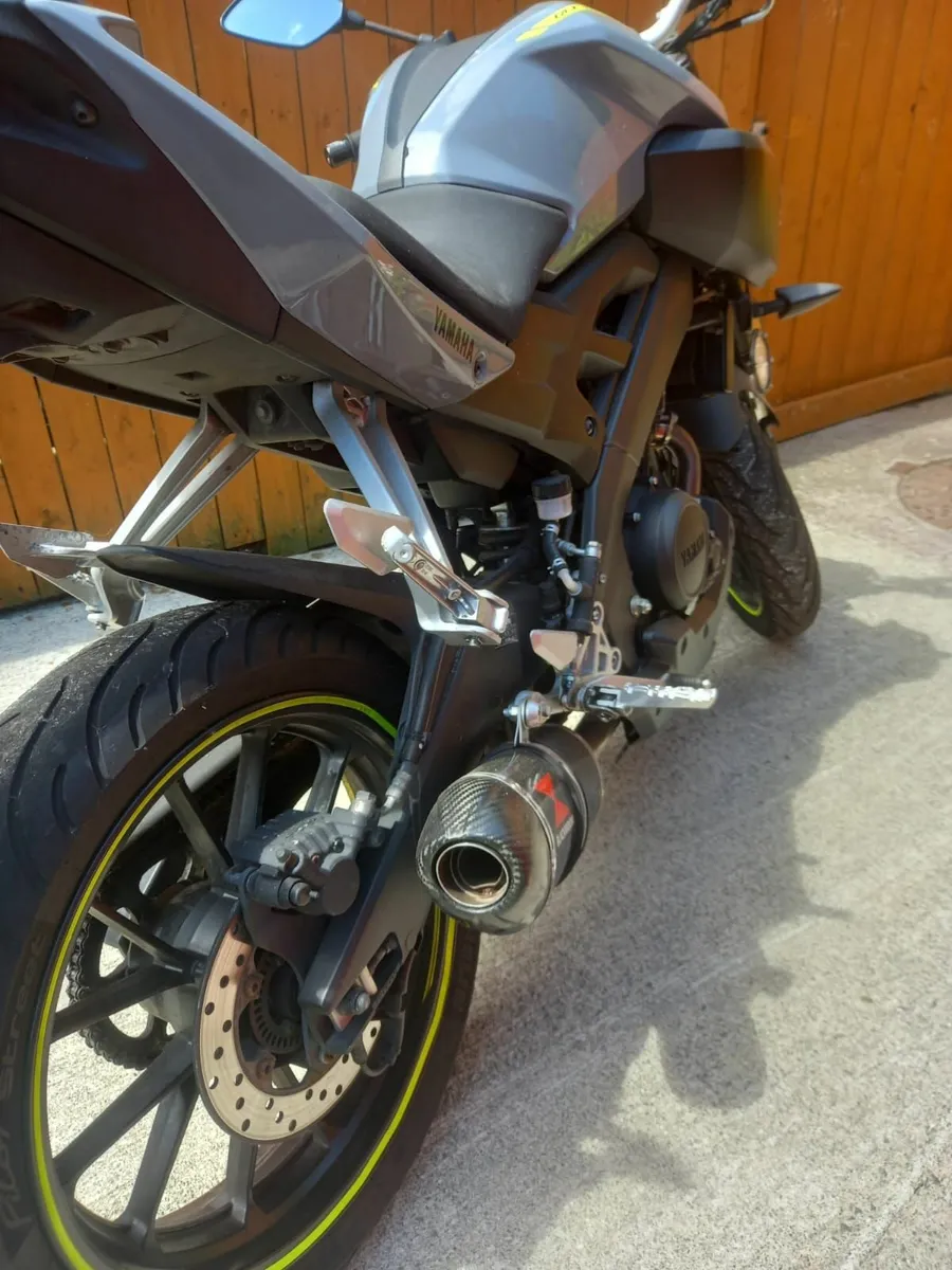 YAMAHA MT 2016 - Image 3