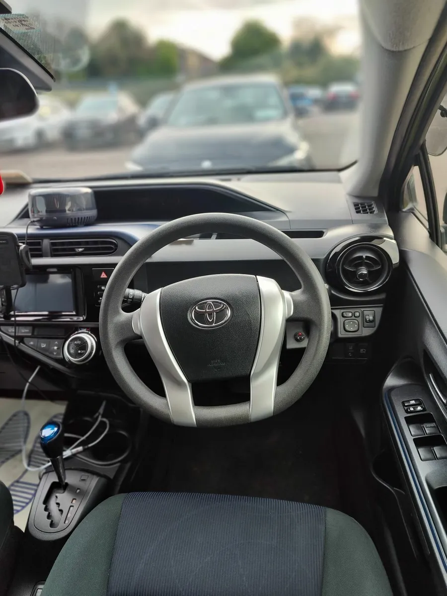 Toyota Aqua 2017 - Image 4