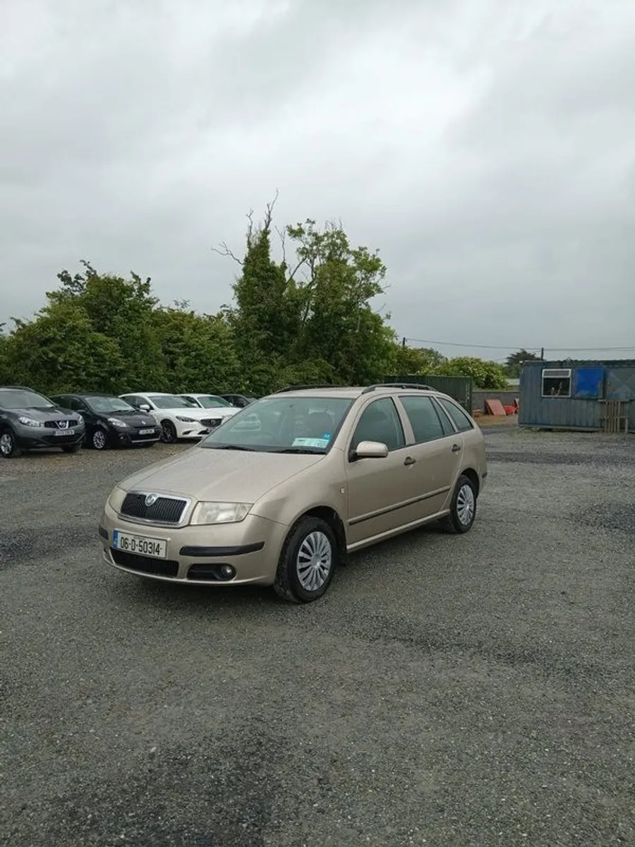 Skoda Fabia 1.2L hatchback NCT 11/25 Tax 7/25 - Image 1