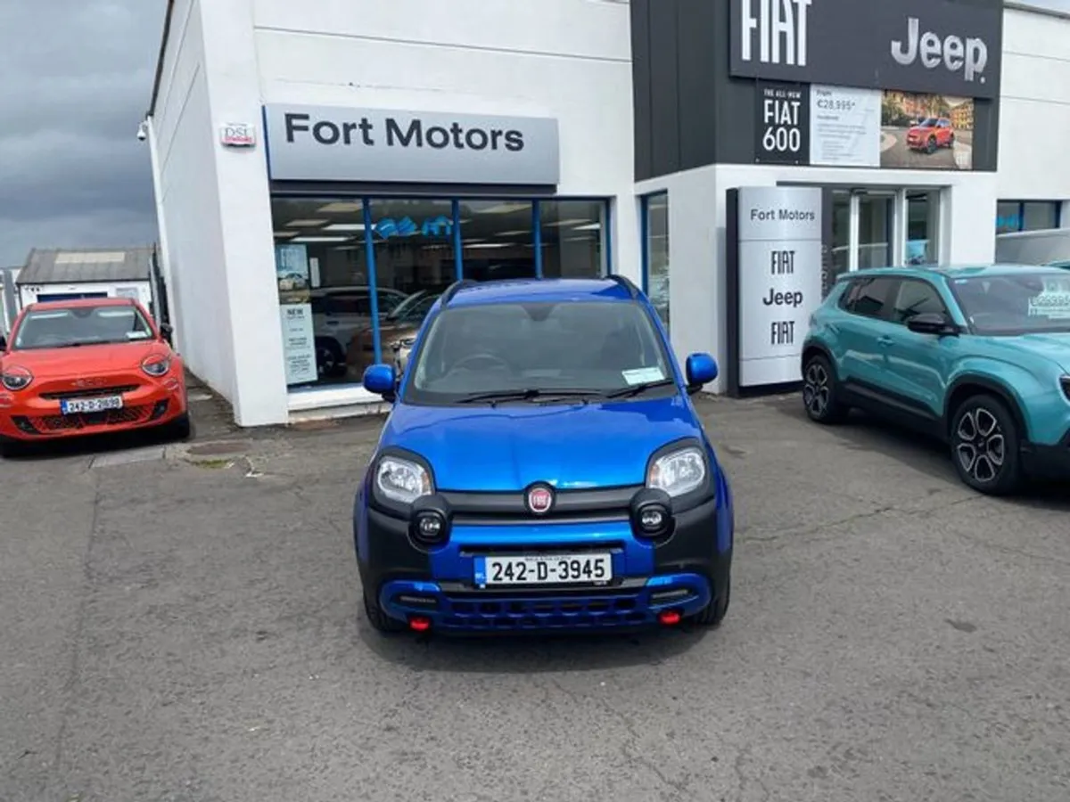 Fiat Panda 1.0 Cross 5DR - Image 2