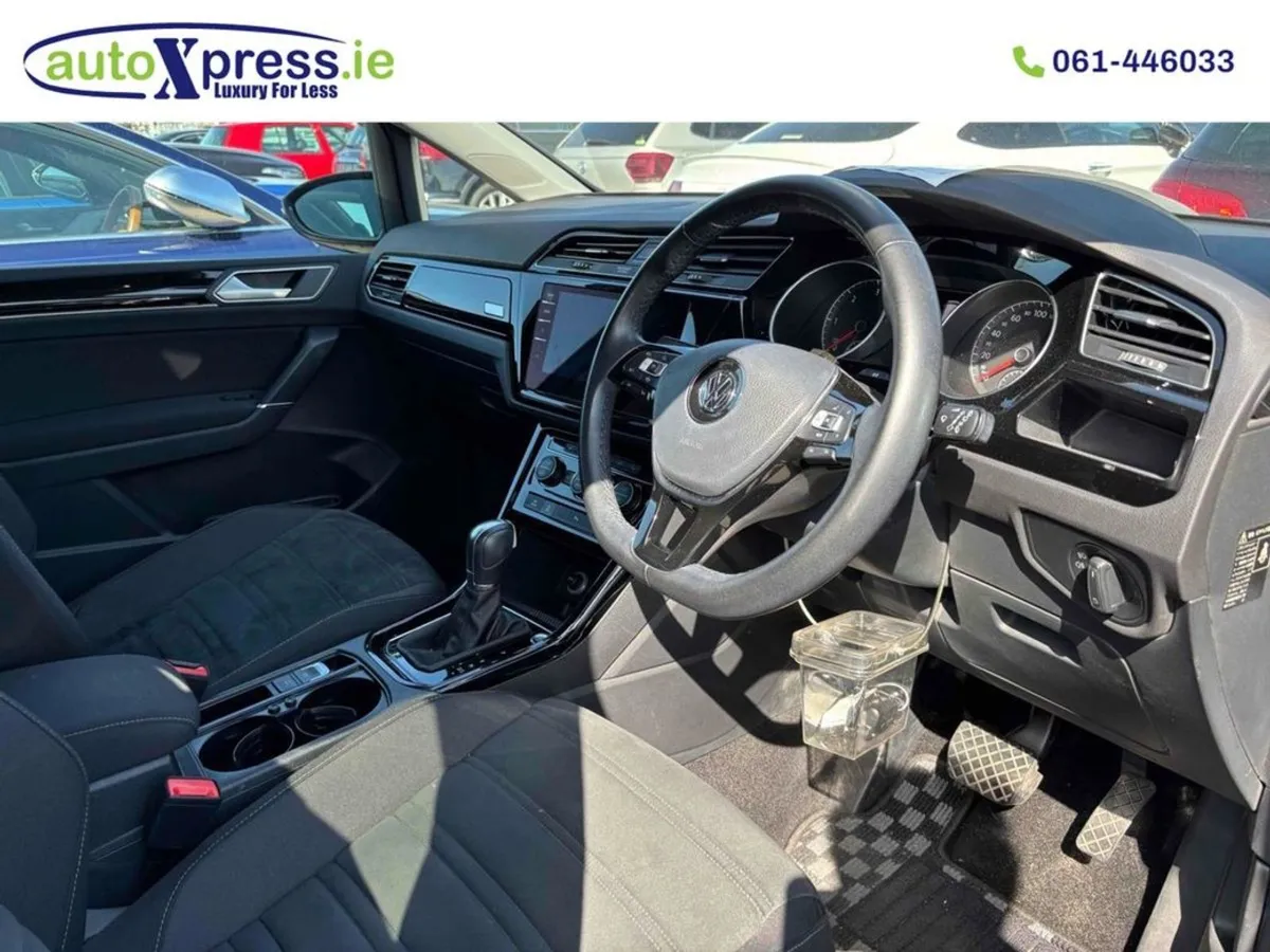 Volkswagen Touran 2.0 TDI High Line Automatic - Image 2