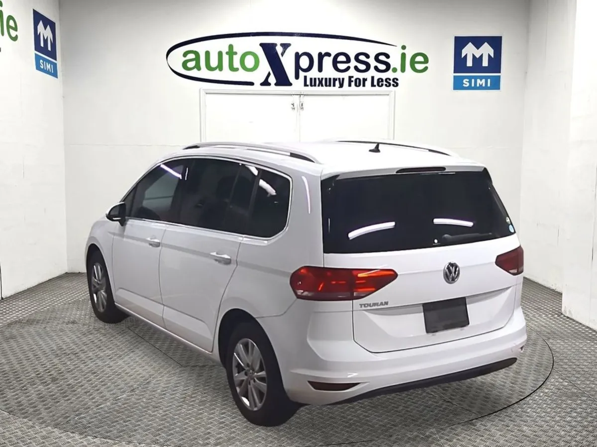 Volkswagen Touran 1.4 TSI Automatic - Image 3