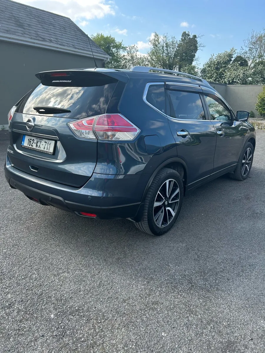 NISSAN XTRAIL - Image 4