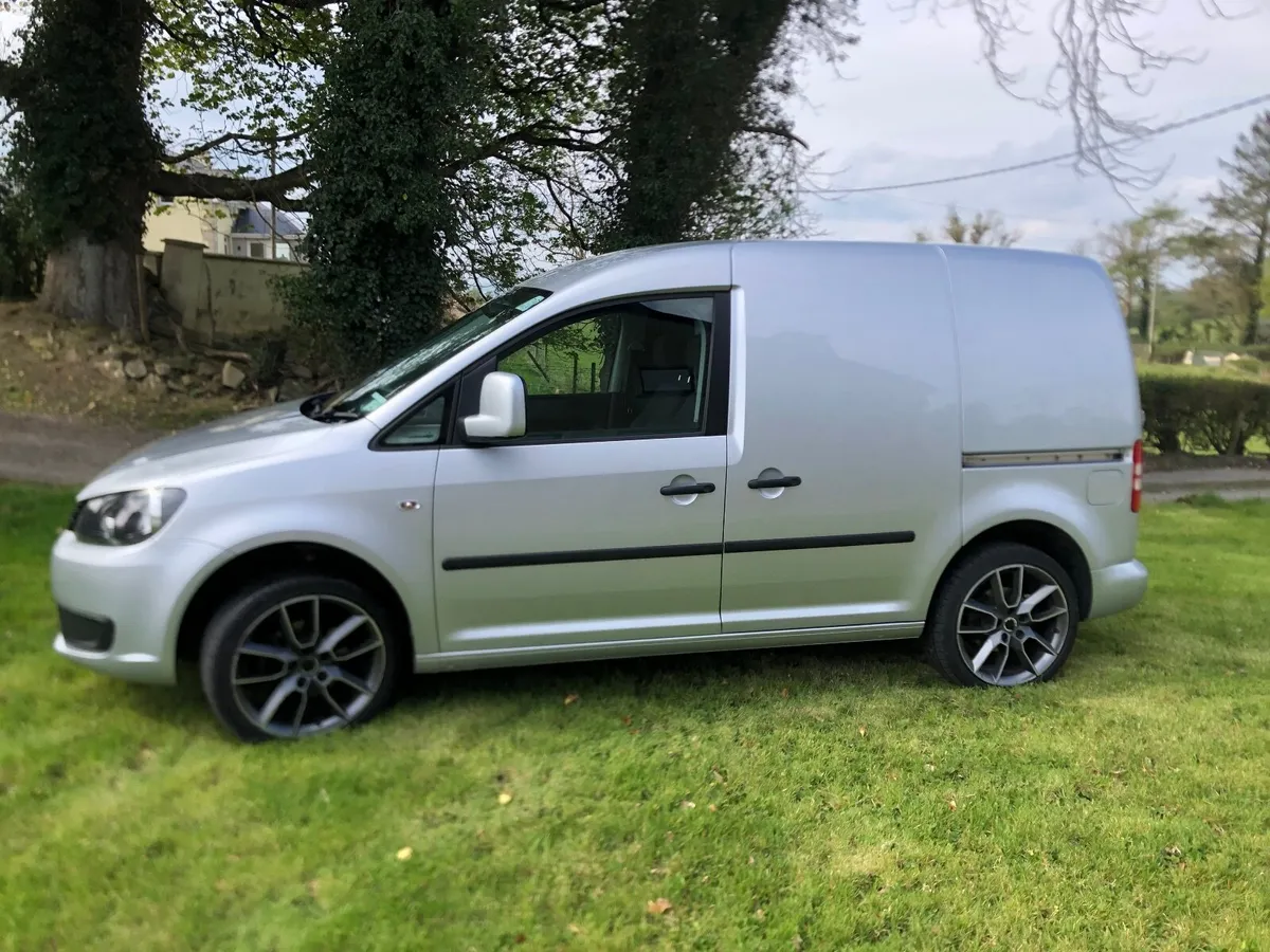Volkswagen Caddy 2015 - Image 1