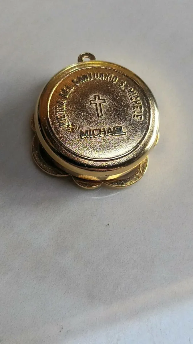 Relic of St Michael stones, D18 post 3e - Image 4