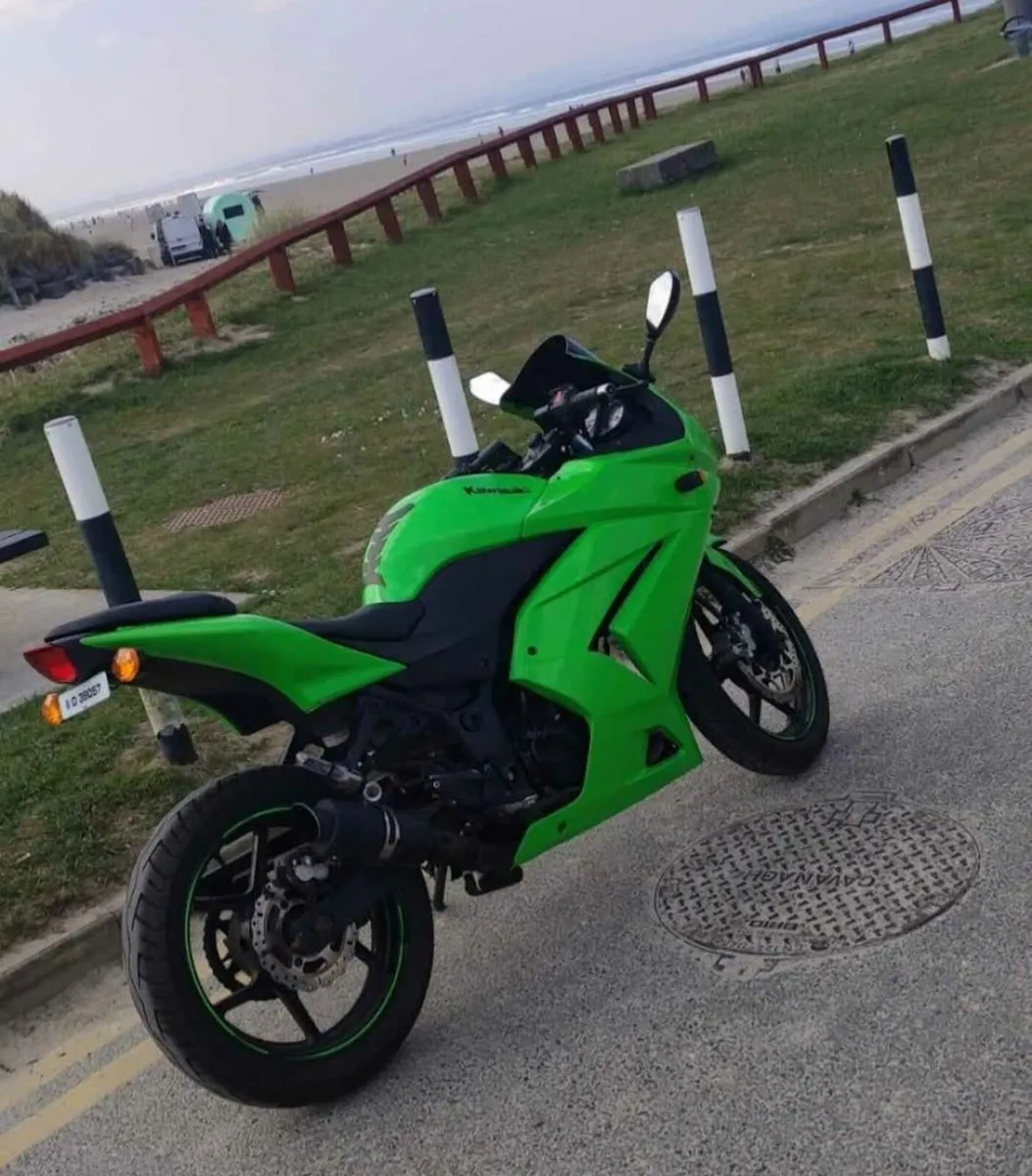 Kawasaki Ninja 250r - Image 2