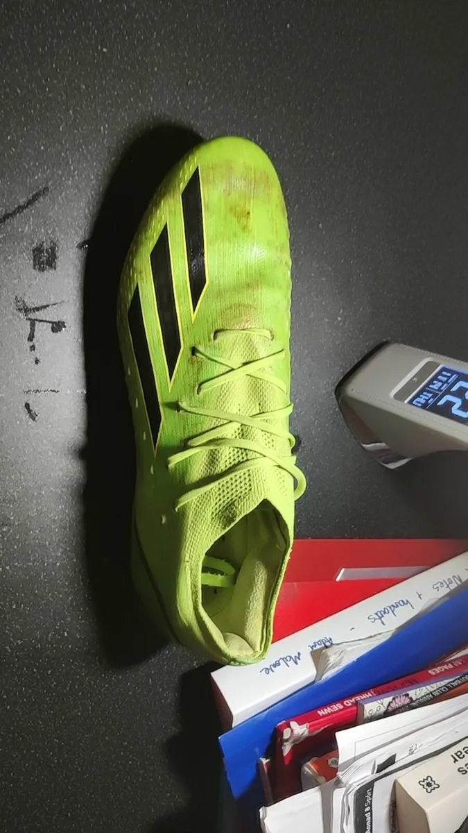 Football boots - Image 3