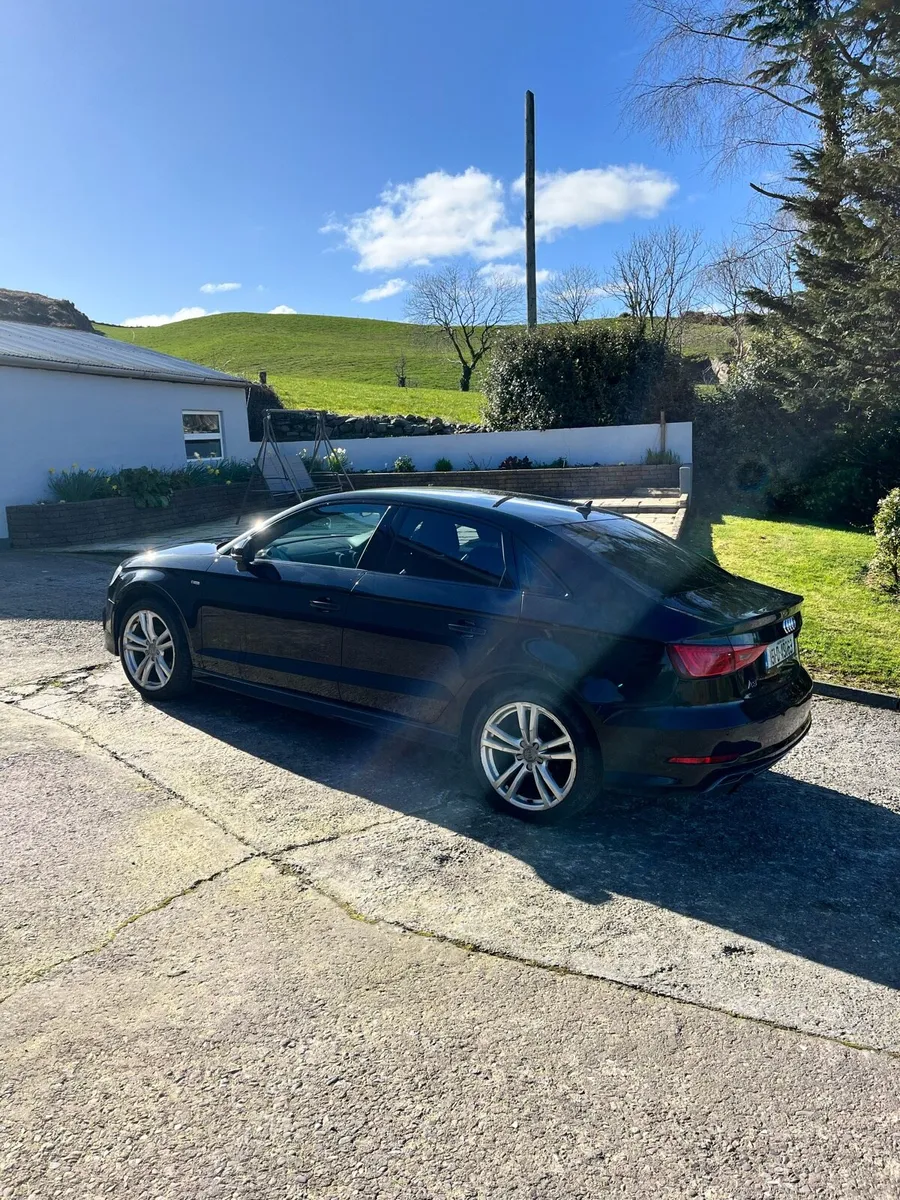 Audi A3 S-LineBlack Edition - Image 2