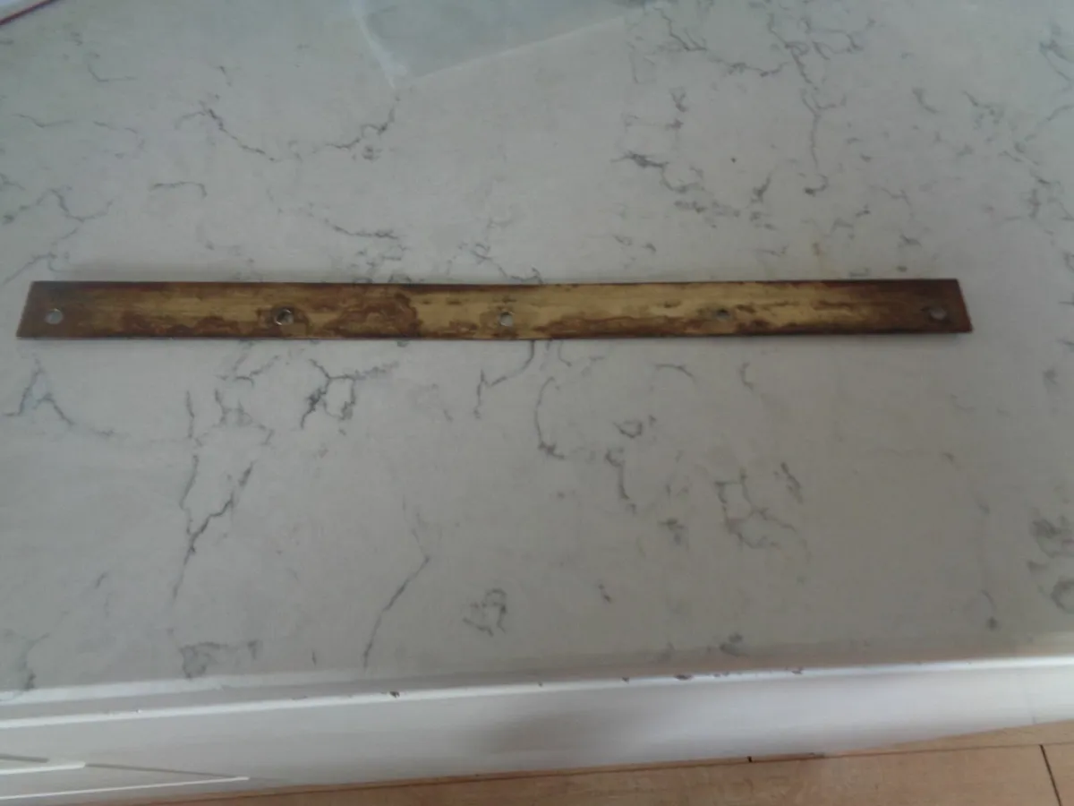 Vintage Brass Strip for Sale - Image 3
