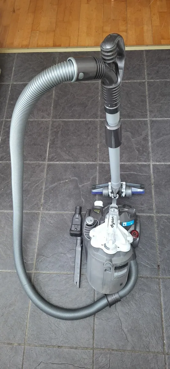 Dyson DC 19 and AEG Ultraone Vacuum Cleaners - Image 3