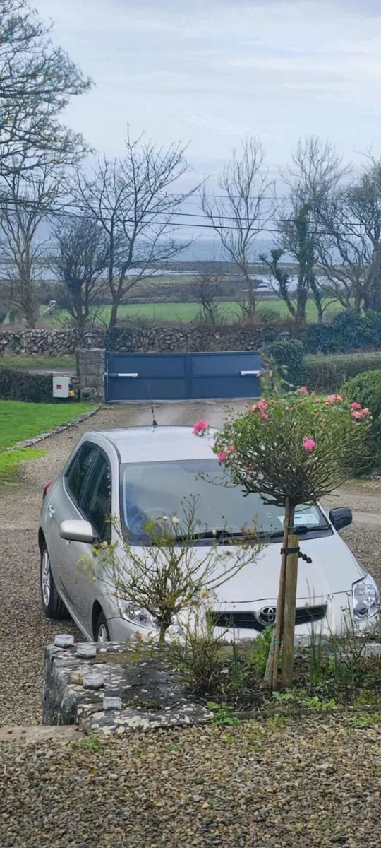 Toyota auris - Image 2