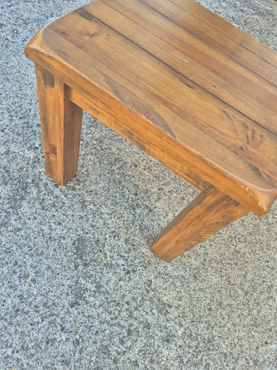 Solid wood side table - Image 3