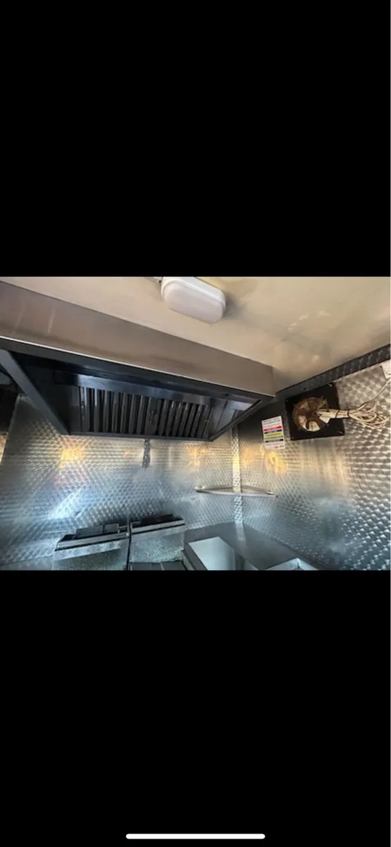 Cater trailer / coffee trailer - Image 3