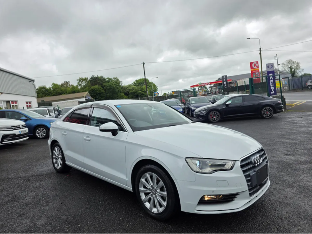 Audi A3 SALOON( 152 REG ) - PRIVACY GLASS PARKING - Image 2