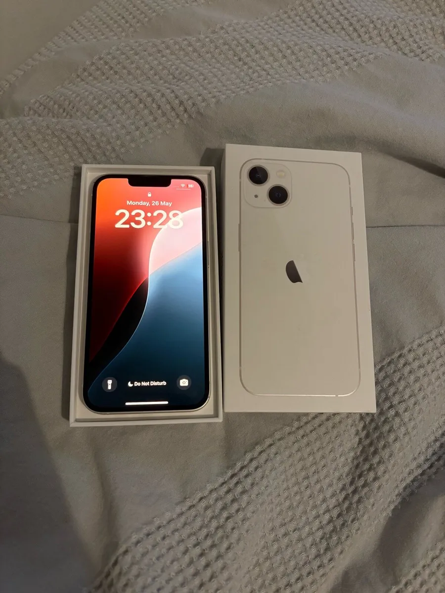 iPhone 13 128GB Excellent Condition - Image 1