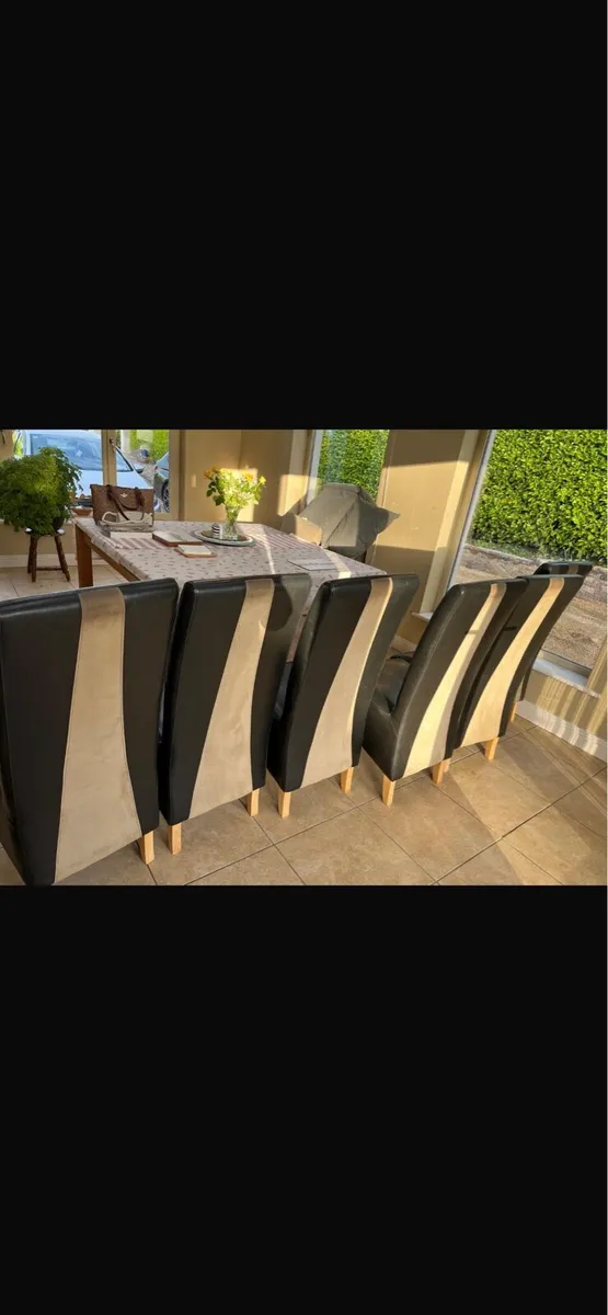 6 high back dining room chairs - Image 1