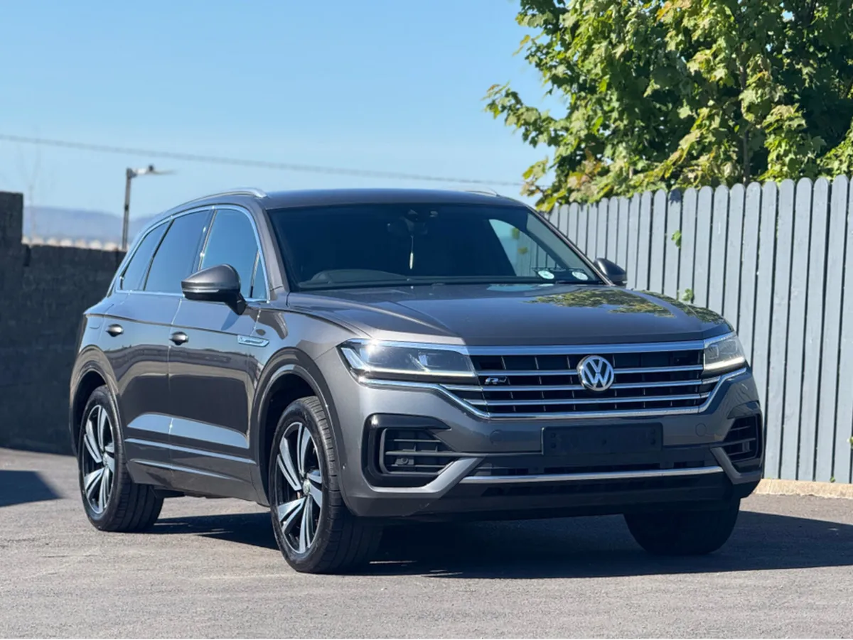 Volkswagen Touareg 3.0 TDI V6 R LINE TECH 5DR - Image 4