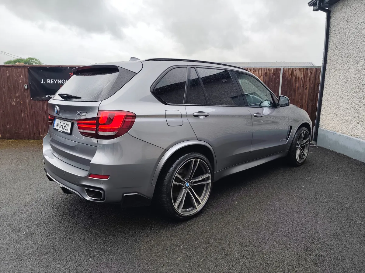 BMW X5 30D M sport 7 seat low km 2014 - Image 3