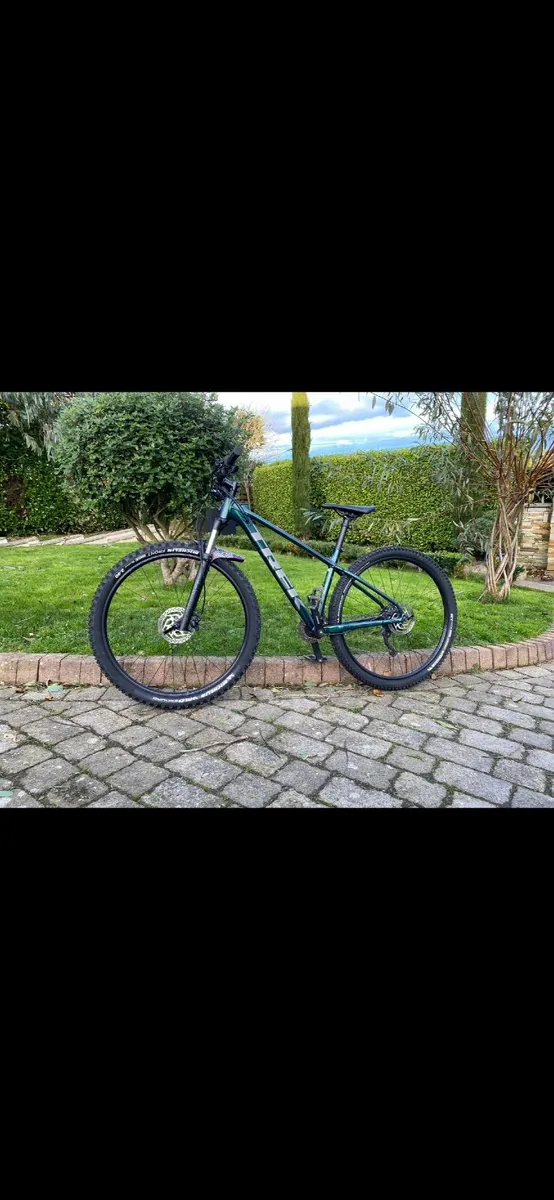 Trek marlin 7 Bicycle - Image 2