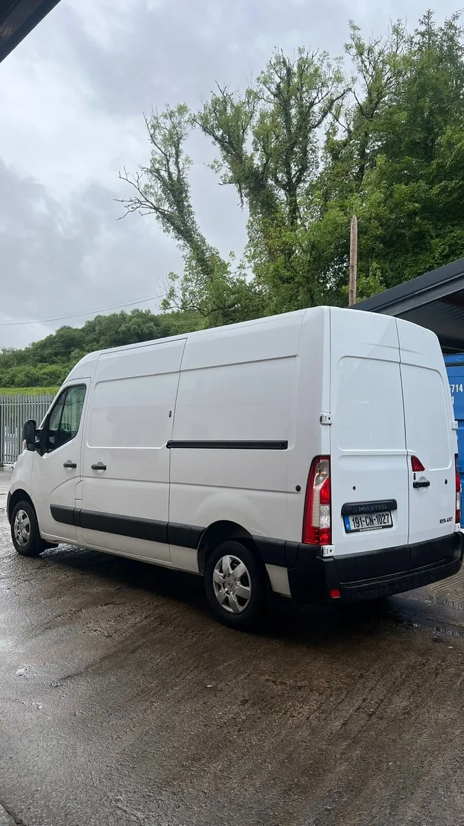 2019 Renault Master Van, MWB - Image 4