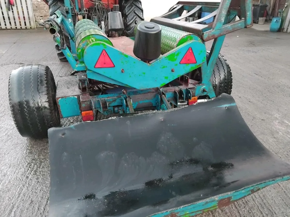 Silage bale wrapper - Image 3