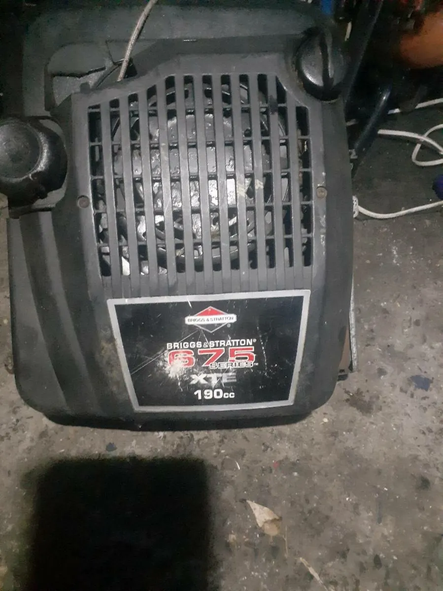 Lawnmower engine - Image 3