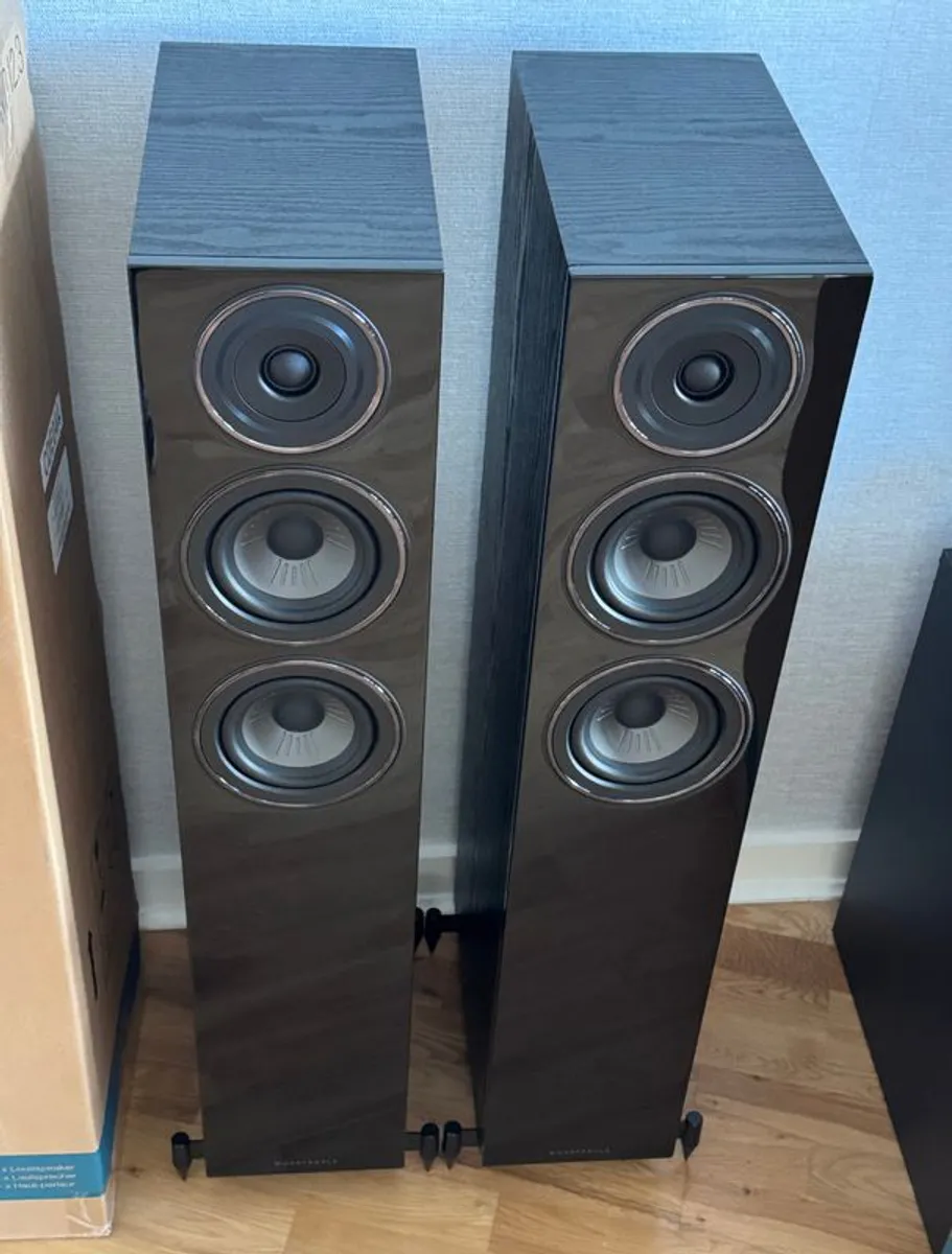 Wharfedale Diamond 12.3 Floorstanding Speaker - Image 1