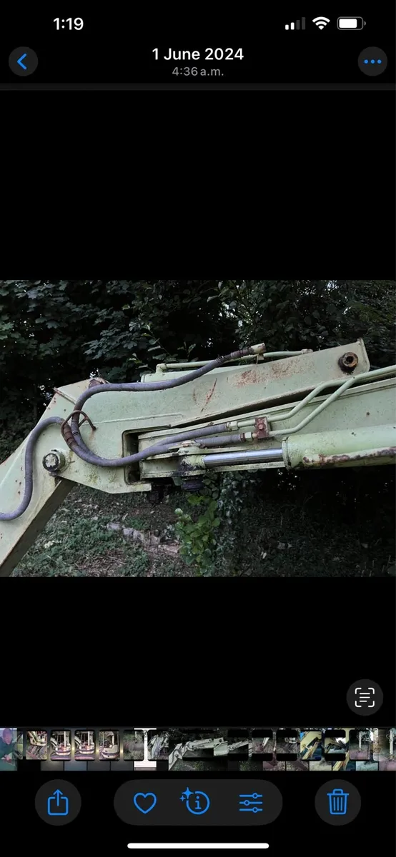 3 Ton Kobelco Digger - Image 4