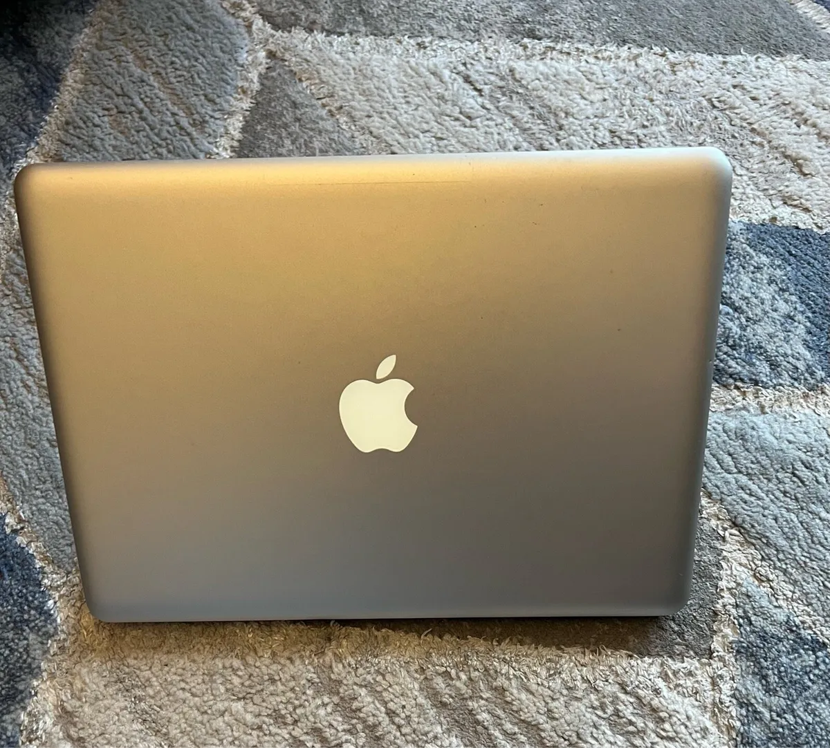 Macbook Pro 2011 model with OS High Sierra - Image 1