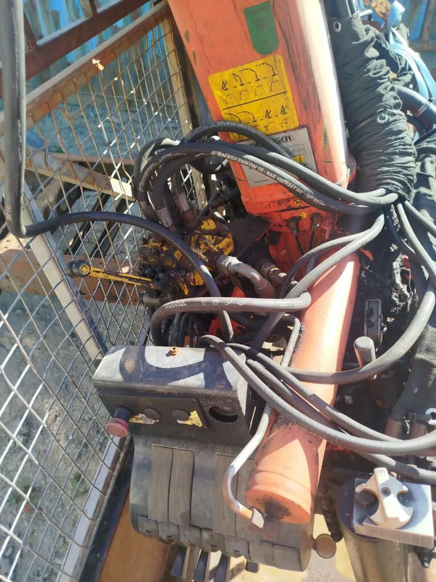 Palfinger pk 6500 piped for grab. - Image 1