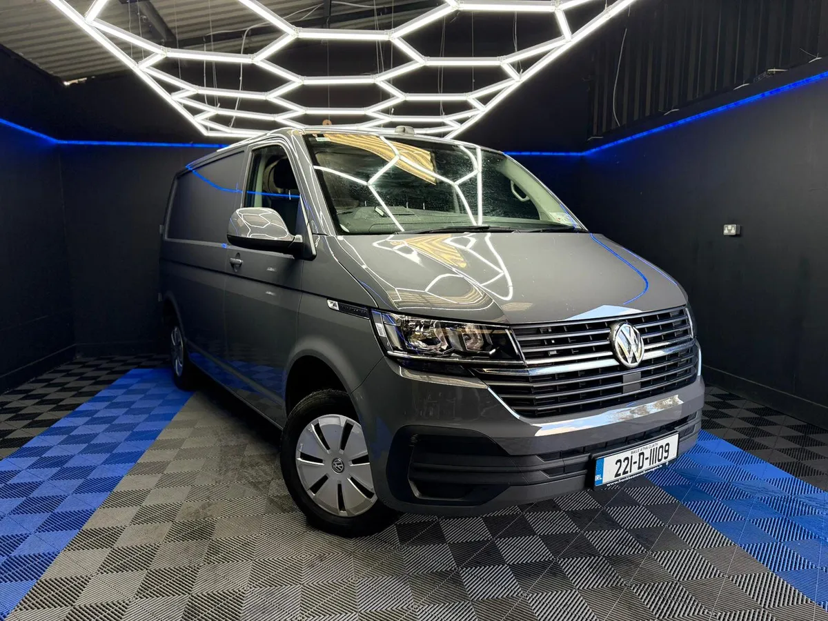 VW Transporter,ONLY 1 OWNER,LOW KM - Image 1