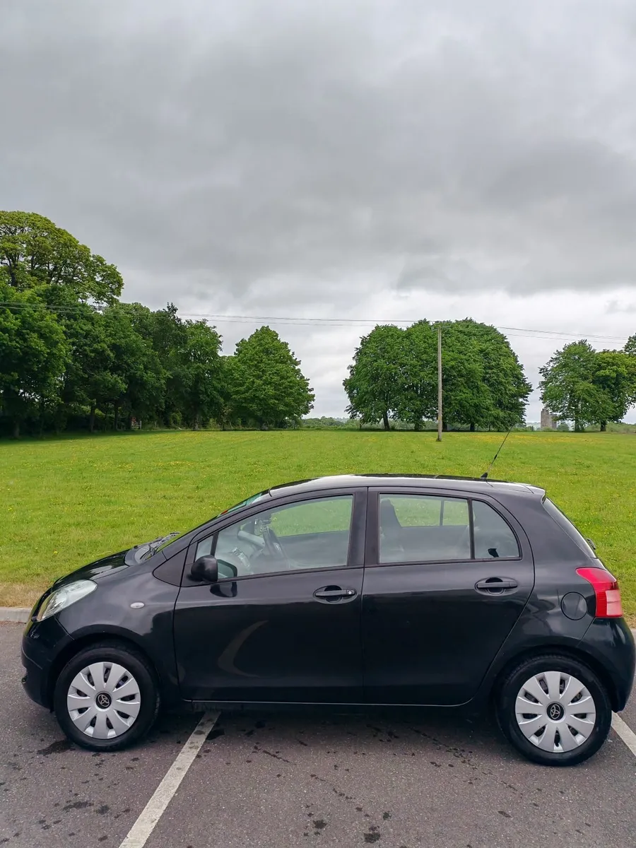 Toyota Yaris 2007 1.0L - Image 2