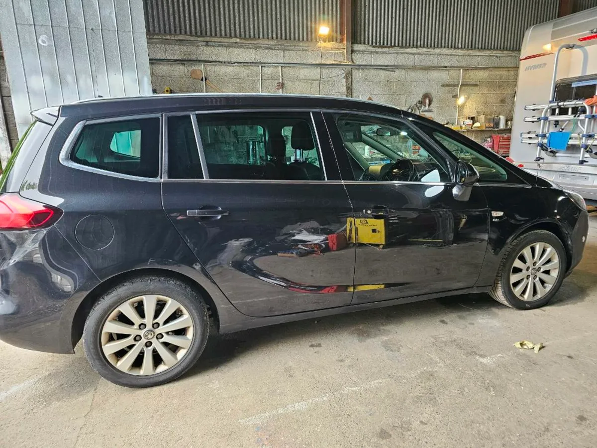 Opel zafira - Image 1