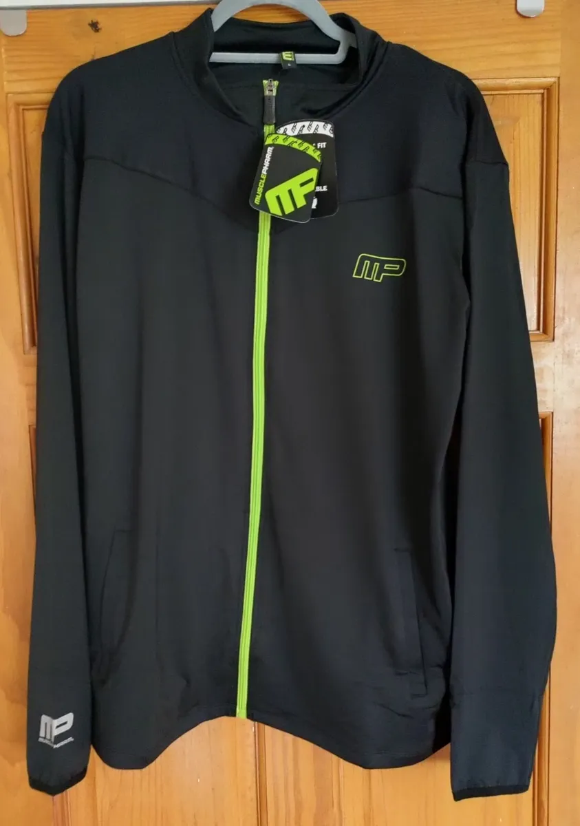 MusclePharm Gym Track Top L New - Image 4
