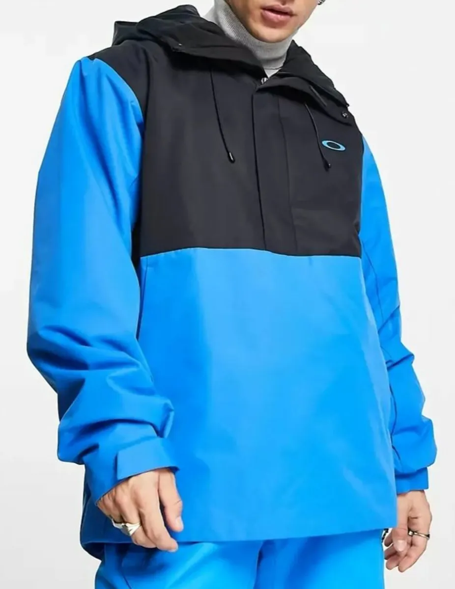 Oakley Ski jacket L New - Image 2