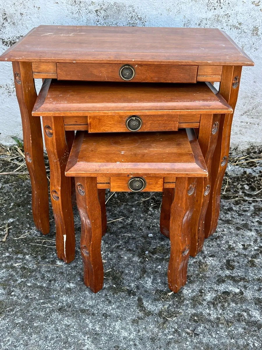 House  furniture - Image 1