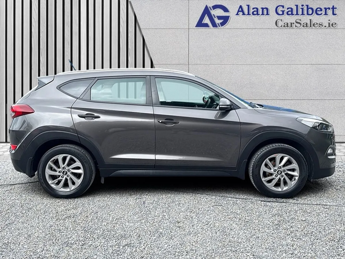 Hyundai Tucson 1.7 Diesel Comfort Plus  76 PW - Image 3