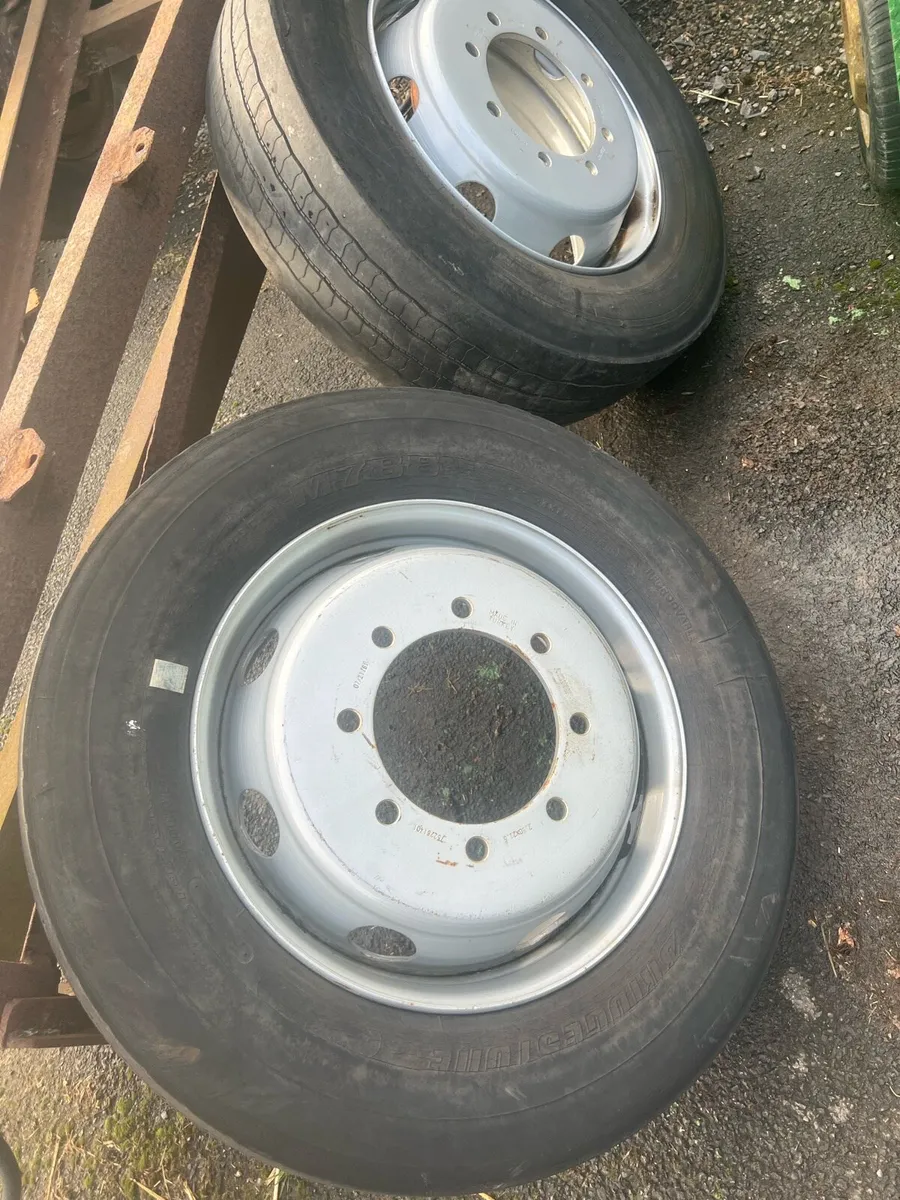 Trailer New rims and tyres - Image 1