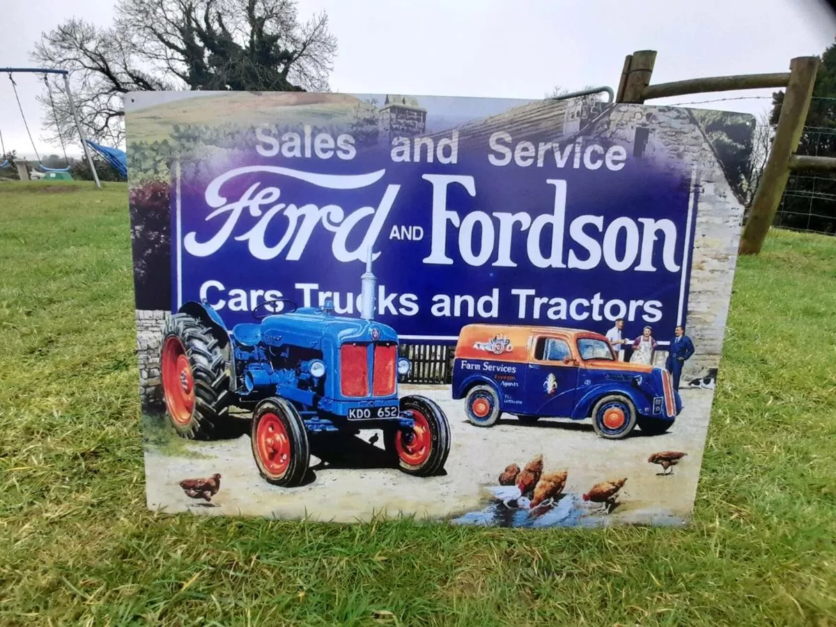 Large Ford & Fordson Tin Sign - Image 1